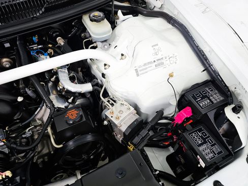 Used 2000 Chevrolet Camaro Z28 w/ SS Performance/Appearance Pkg image 16