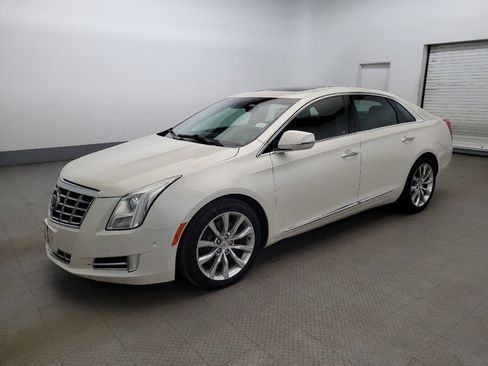 Used 2015 Cadillac XTS Luxury w/ Driver Awareness Package image 2