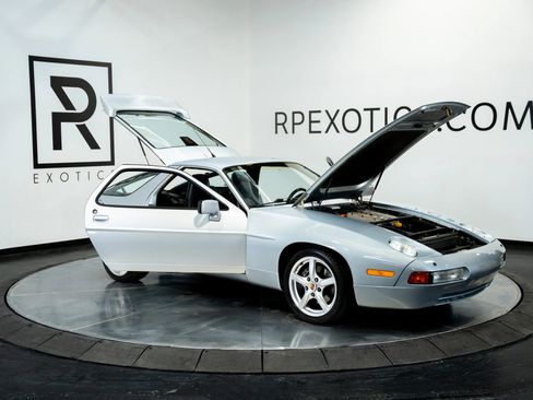 Used 1991 Porsche 928 S4 image 16