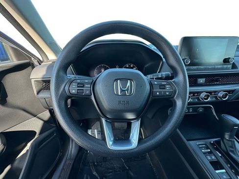Used 2024 Honda CR-V EX image 12