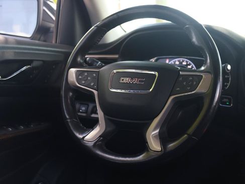 Used 2020 GMC Acadia Denali FWD image 8