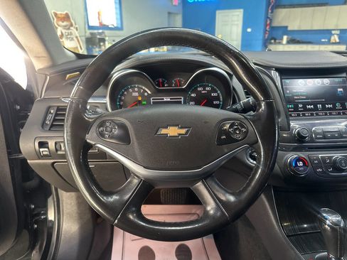 Used 2018 Chevrolet Impala Premier image 23