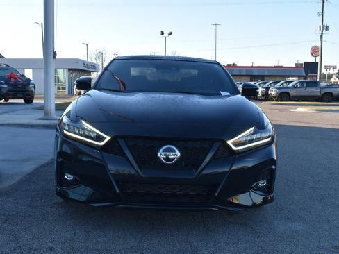 Used 2022 Nissan Maxima SR w/ Sport Mat Group image 17