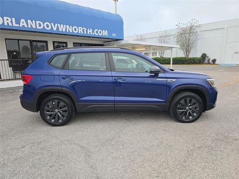 Used 2024 Volkswagen Taos S image 3