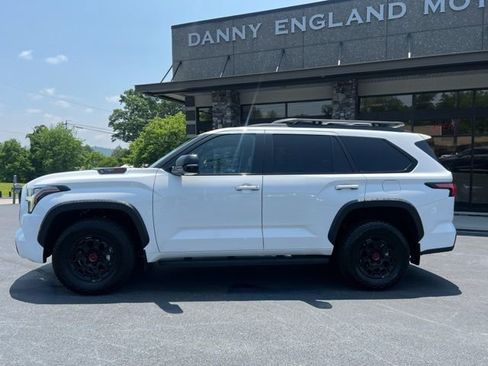 Used 2025 Toyota Sequoia TRD Pro w/ Tow Technology Package image 35