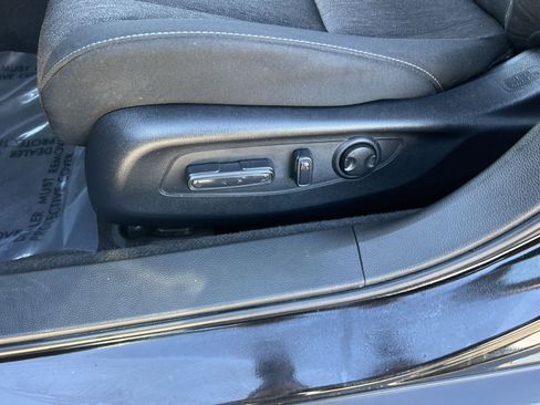 Used 2023 Honda Accord EX image 14