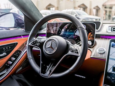 Used 2023 Mercedes-Benz S 580 4MATIC Sedan image 22