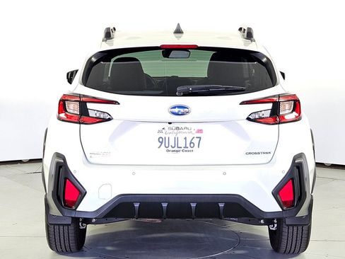 Certified 2025 Subaru Crosstrek 2.5i Limited w/ Crosstrek Mirror Package image 11