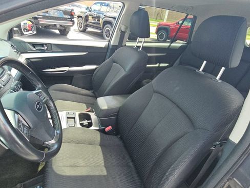 Used 2012 Subaru Outback 2.5i Premium AWD/4WD image 25