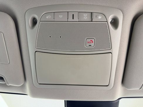 Used 2020 Nissan Rogue SL image 29