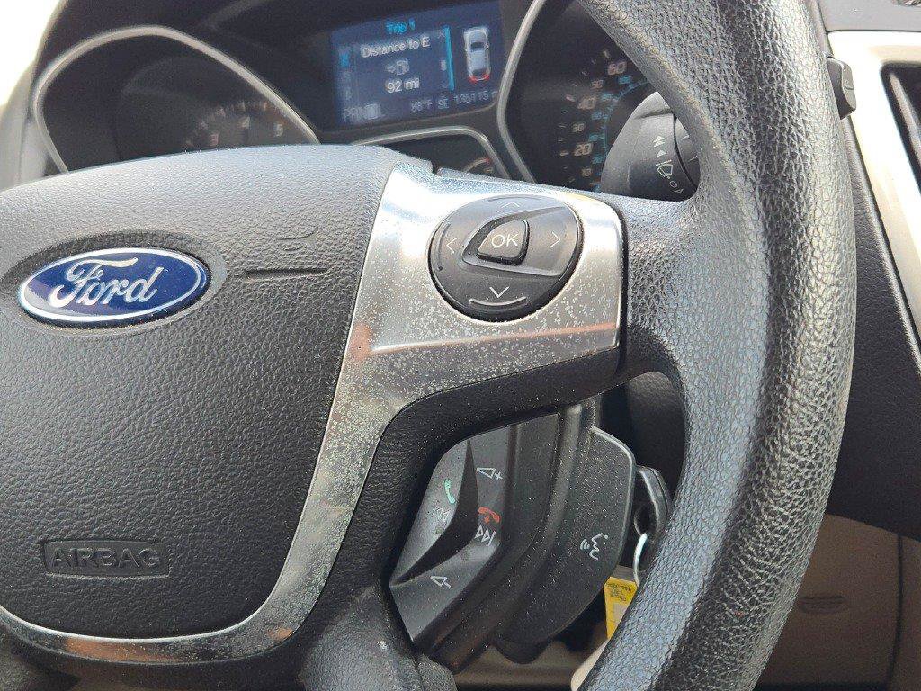 Used 2012 Ford Focus SE FWD image 23