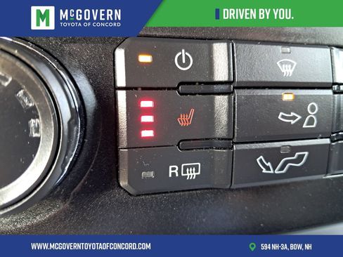 Used 2016 Ford F150 XLT w/ Equipment Group 302A Luxury AWD/4WD image 24