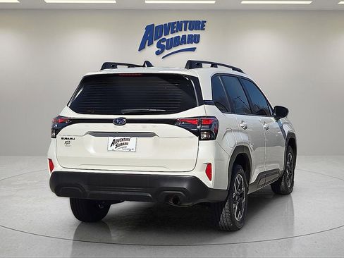 Certified 2025 Subaru Forester image 6