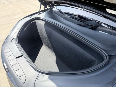 Used 2022 Tesla Model X image 23