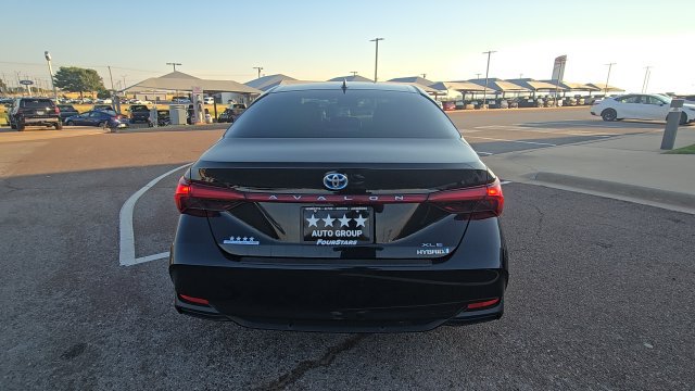 Used 2021 Toyota Avalon XLE FWD image 40