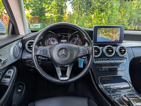 Used 2017 Mercedes-Benz C 300 4MATIC Coupe image 31