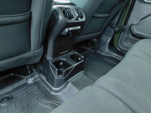 Used 2021 Jeep Wrangler Unlimited Sport image 22