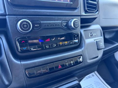 Used 2023 RAM ProMaster 2500 image 20