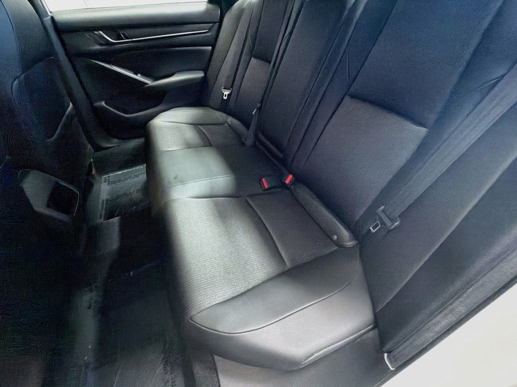 Used 2020 Honda Accord Sport image 13