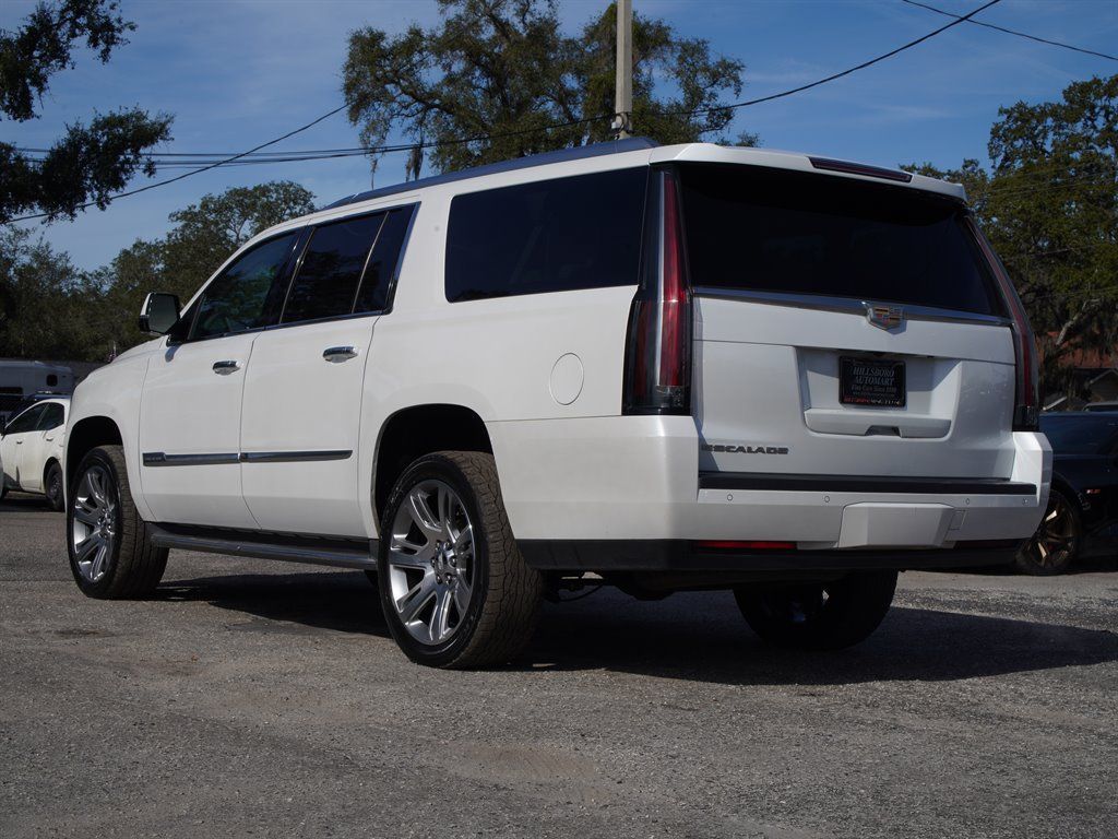 Used 2016 Cadillac Escalade ESV Luxury RWD image 20