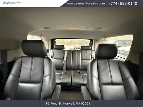 Used 2011 Chevrolet Tahoe LT w/ Luxury Package AWD/4WD image 17