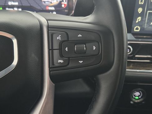 Used 2024 GMC Sierra 1500 SLE w/ X31 Off-Road Package AWD/4WD image 32