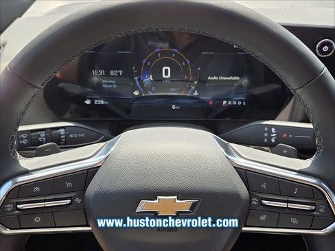 New 2026 Chevrolet Equinox LT w/ Convenience Package II image 43