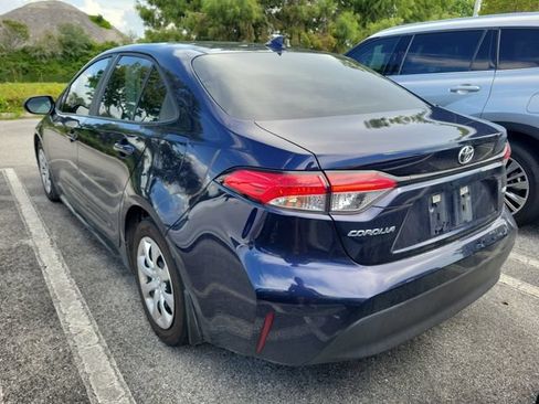 Used 2026 Toyota Corolla LE FWD image 4