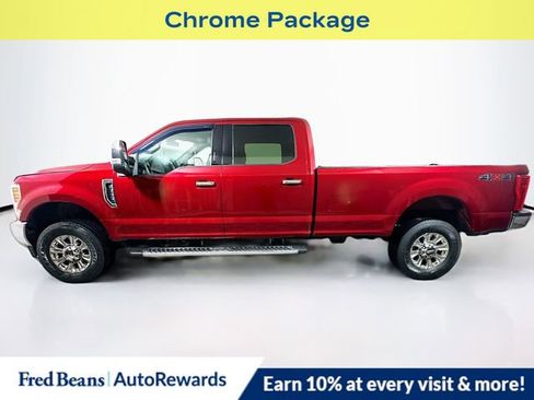 Used 2019 Ford F350 Lariat w/ Chrome Package image 4
