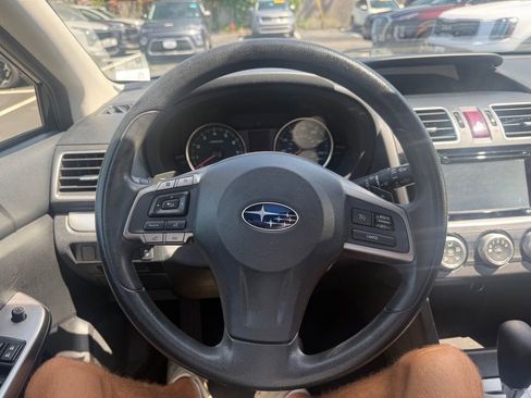 Used 2015 Subaru Crosstrek 2.0i Premium w/ Moonroof Package AWD/4WD image 7