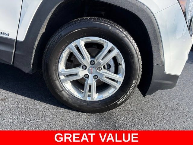 Used 2024 GMC Terrain SLE AWD/4WD image 8