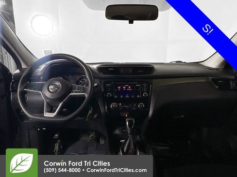 Used 2019 Nissan Rogue Sport S AWD/4WD image 7