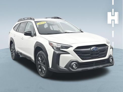 Used 2024 Subaru Outback Onyx Edition XT w/ Popular Package #2 AWD/4WD image 3