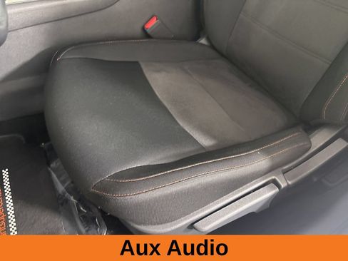Used 2025 Nissan Sentra SR FWD image 10