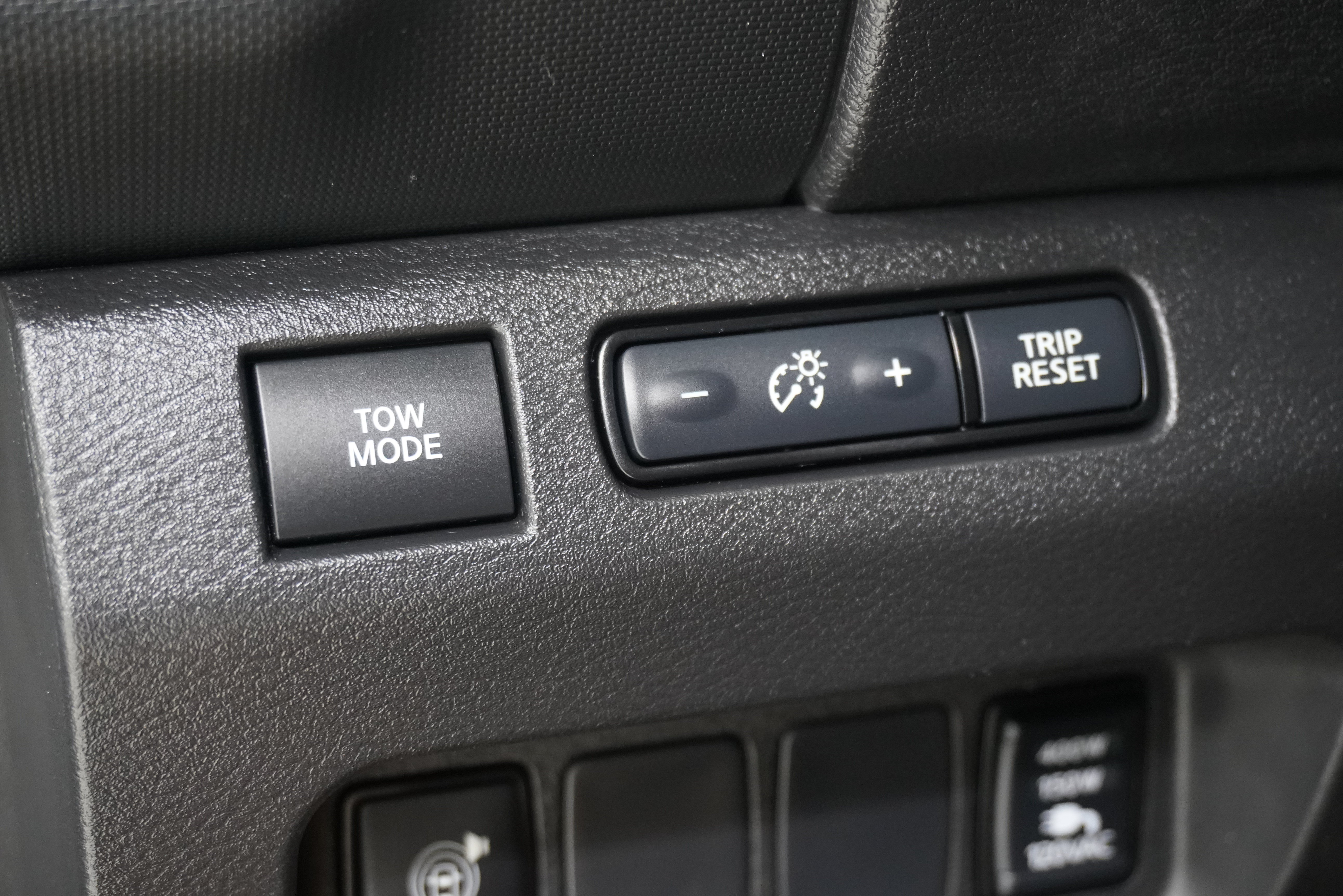 Used 2023 Nissan Frontier PRO-4X w/ Pro-4X Premium Package AWD/4WD image 29