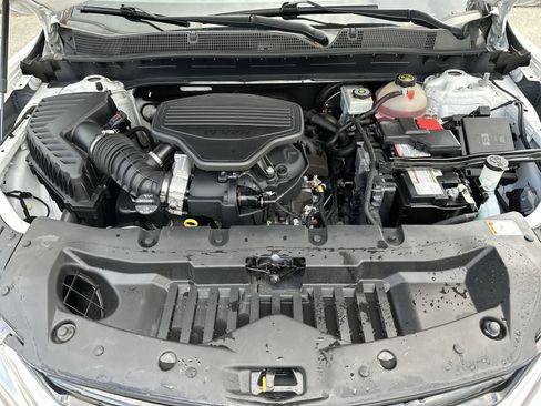 Used 2019 Chevrolet Blazer Premier w/ Driver Confidence II Package FWD image 13