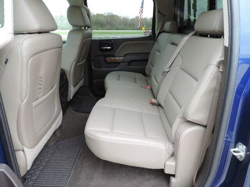 Used 2014 GMC Sierra 1500 SLT w/ SLT Crew Cab Value Package image 16