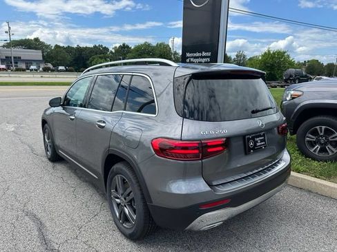 New 2026 Mercedes-Benz GLB 250 4MATIC image 3