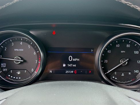 Used 2023 Buick Encore GX Preferred FWD image 9