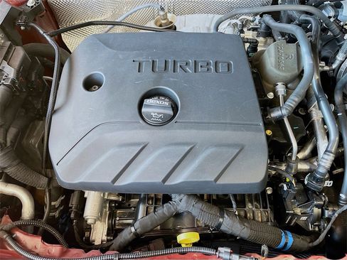 Used 2023 Chevrolet TrailBlazer RS w/ Convenience Package image 28