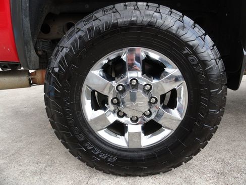 Used 2018 GMC Sierra 2500 SLE w/ SLE Preferred Package image 26