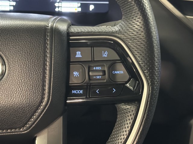 Used 2024 Toyota Tundra Limited AWD/4WD image 30