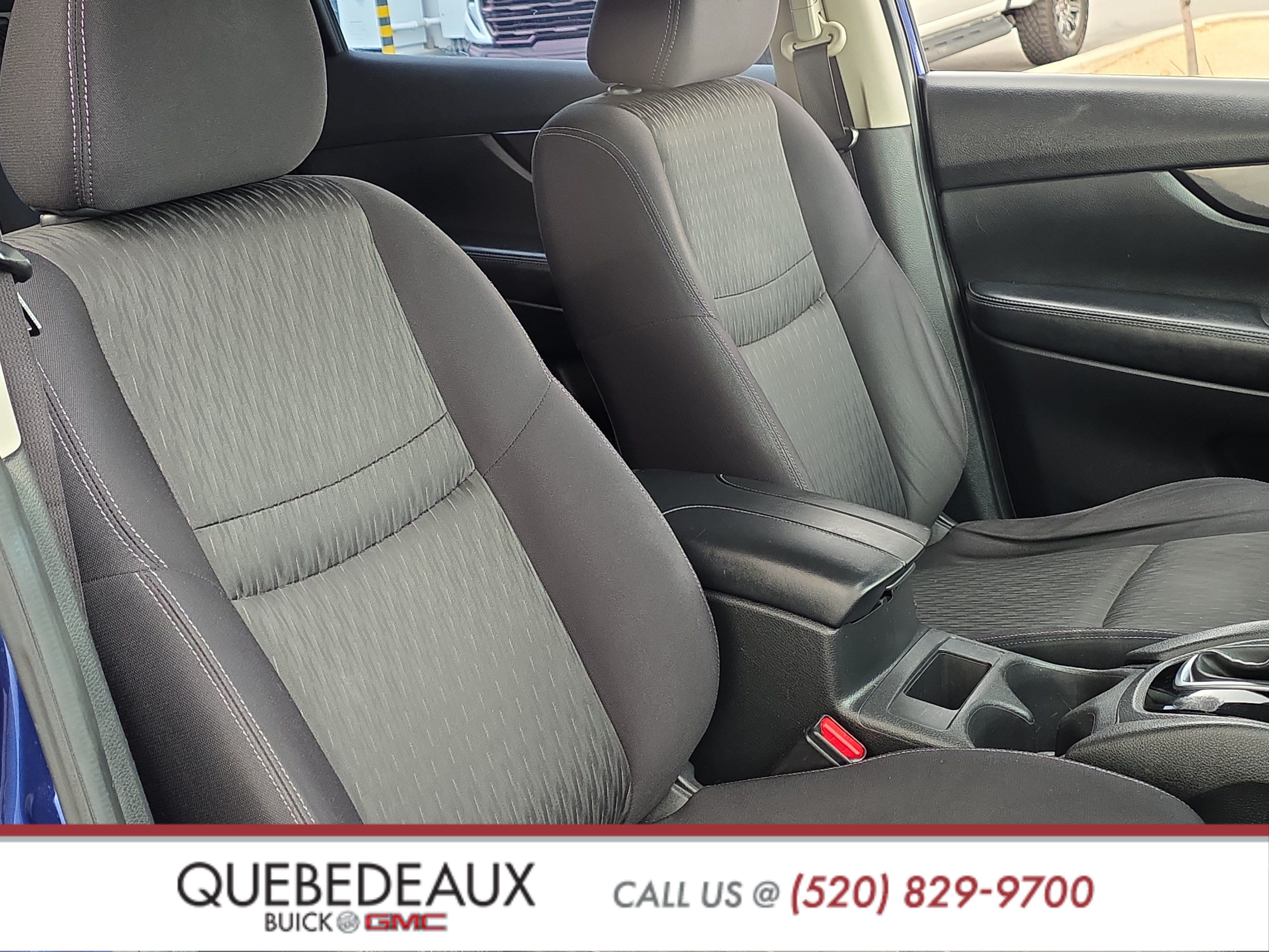 Used 2018 Nissan Rogue S FWD image 30