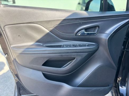 Used 2019 Buick Encore Preferred FWD image 9