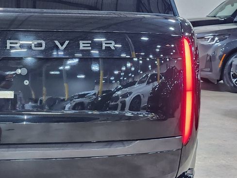 Used 2024 Land Rover Range Rover SE AWD/4WD image 22