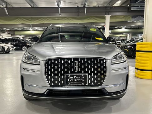 Used 2024 Lincoln Corsair Reserve w/ Equipment Group 201A AWD/4WD image 6