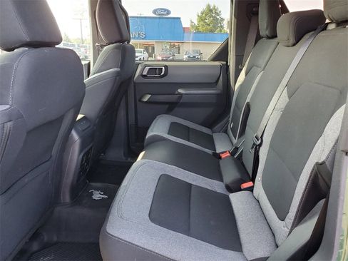 Used 2022 Ford Bronco Big Bend image 9