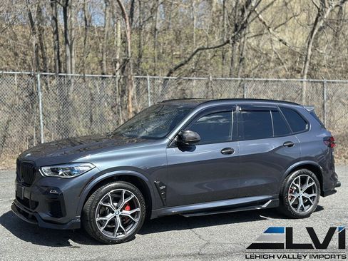 Used 2020 BMW X5 xDrive40i w/ M Sport Package image 1