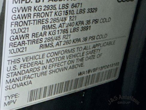 Used 2023 Audi Q8 Premium Plus w/ Premium Plus Package image 40