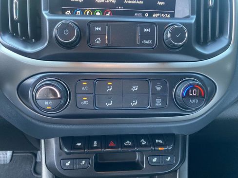 Used 2021 Chevrolet Colorado Z71 image 32